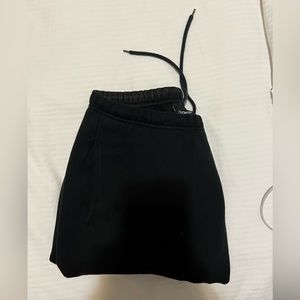 ARITZIA - TNA Super World Sweatpants